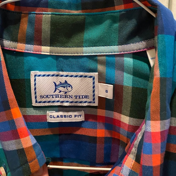 Southern Tide Classic Fit Sport Shirt - Picture 3 of 5